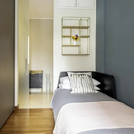 Navigli - Rentclass Alina Апартаменты Милан